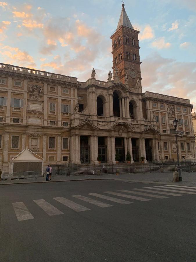 Glam Sm Maggiore Guest House Rome Exterior photo